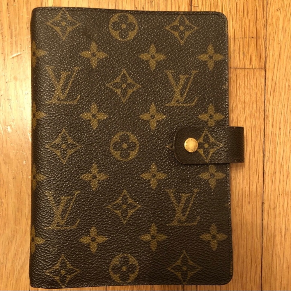 Louis Vuitton agenda MM